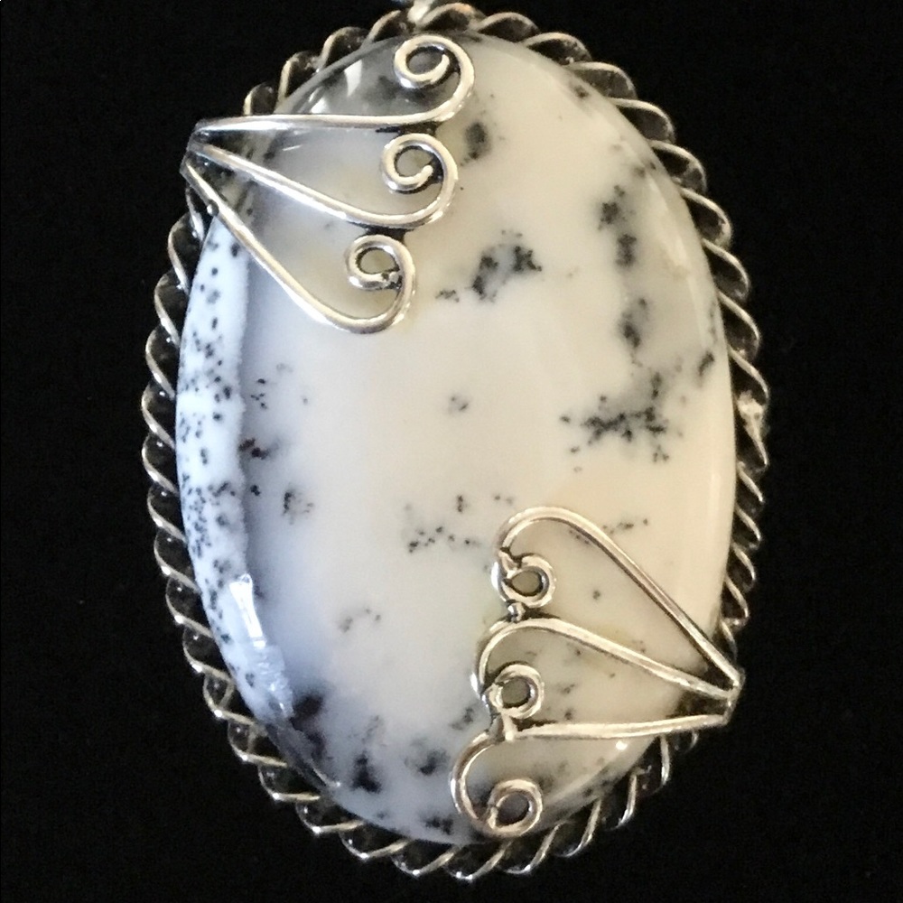 Dendritic Agate Pendant Necklace
